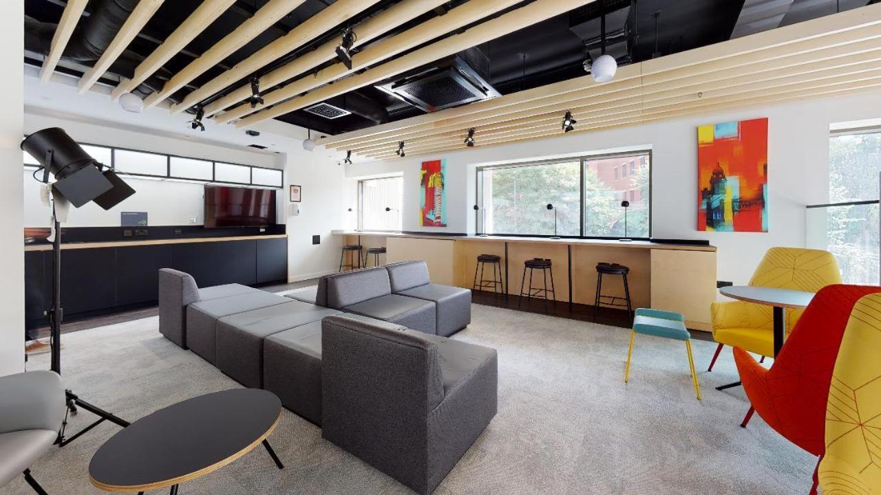 Iq Altus House Leeds Daire Leeds  Dış mekan fotoğraf